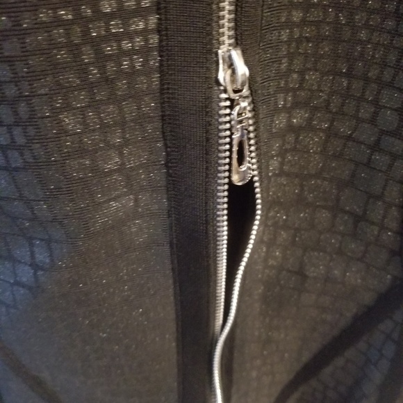 Neoprene Black Bodycon with Print, Size S or 4 - Picture 7 of 7